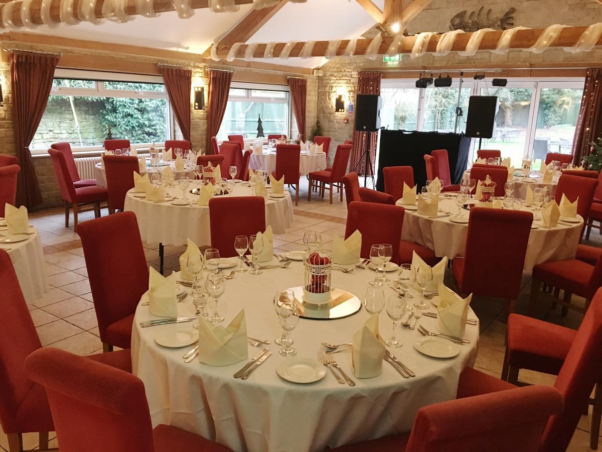 The Tally Ho Hotel - B&B Μπίσεστερ Εξωτερικό φωτογραφία