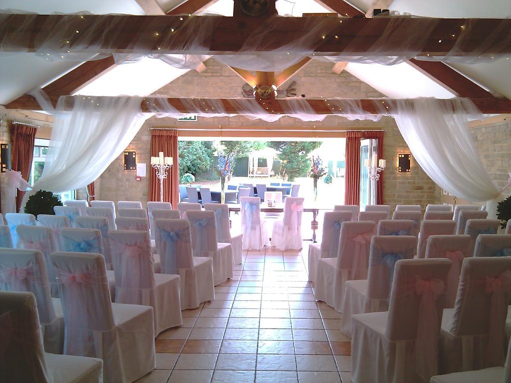 The Tally Ho Hotel - B&B Μπίσεστερ Εξωτερικό φωτογραφία